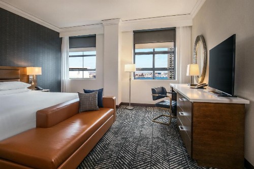 Hilton Boston Downtown/Faneuil Hall - image 25