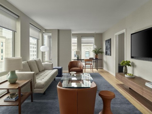 Loews Boston Hotel - image 1