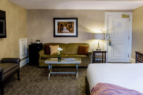 The Lenox Hotel - image 19