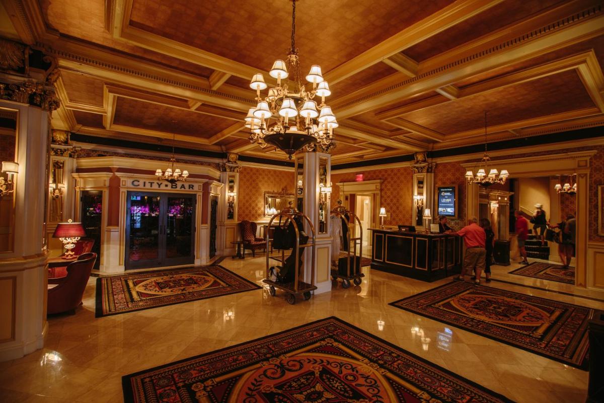 The Lenox Hotel - image 3