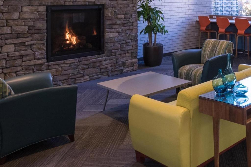 The Midtown Hotel - main image