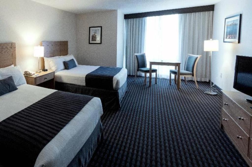 The Midtown Hotel - image 4