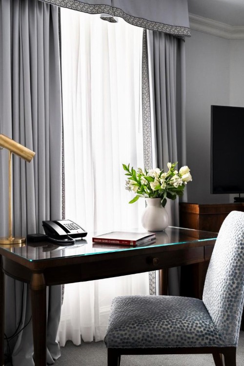 The Eliot Suite Hotel - image 22