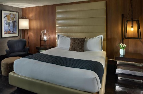 Revere Hotel Boston Common - image 4
