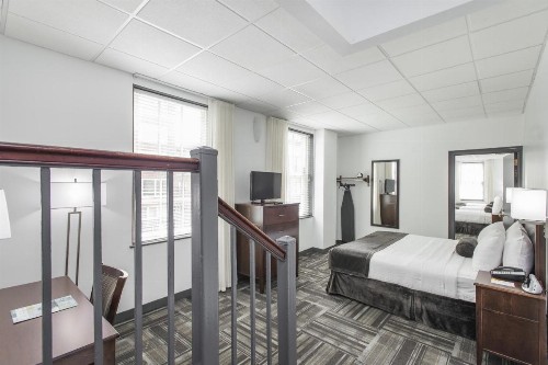 Hotel 140 - image 6
