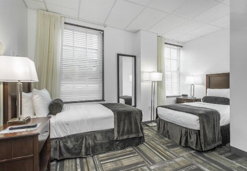 Hotel 140 - image 7