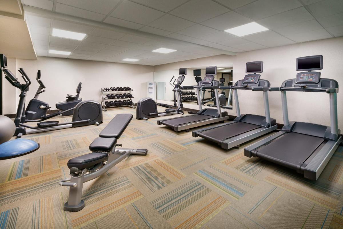 Holiday Inn Express Boston an IHG Hotel - image 4