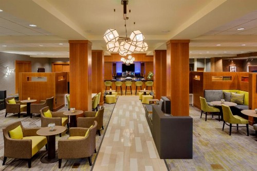 Courtyard by Marriott Boston Logan Airport - image 13