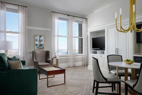 Marriott Vacation Club Pulse at Custom House Boston - image 12