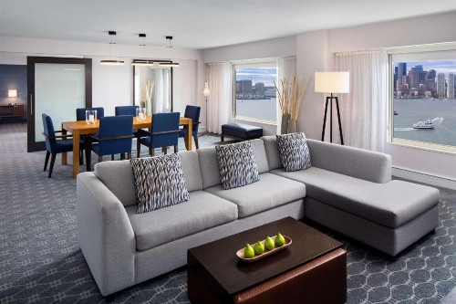 Hyatt Regency Boston Harbor - image 27