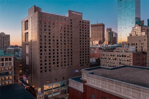Hyatt Regency Boston - image 1