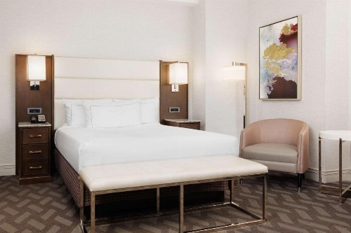 Boston Park Plaza Hotel - image 41