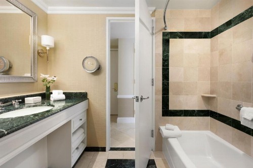 Boston Harbor Hotel - image 18