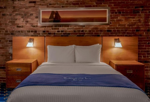 Harborside Inn - image 24