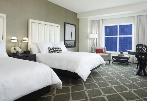 Boston Hotel Commonwealth - image 17