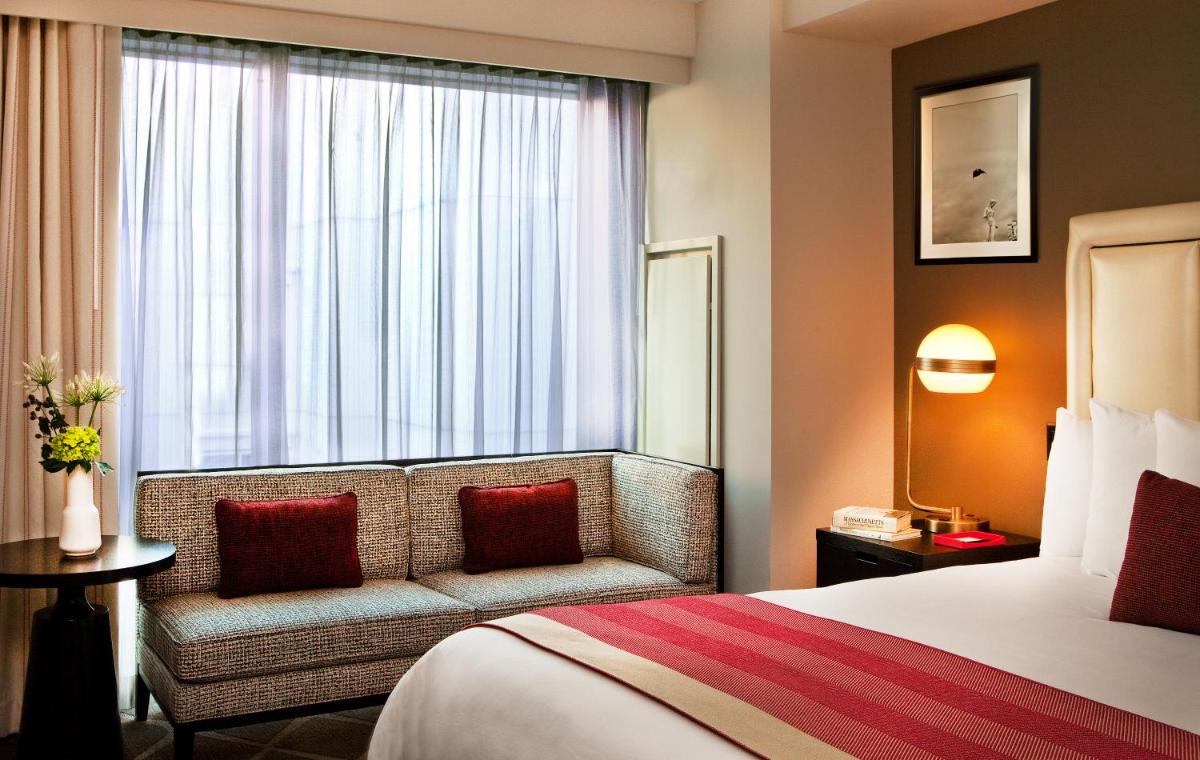 Boston Hotel Commonwealth - image 3