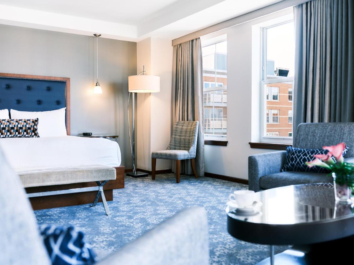 Battery Wharf Hotel Boston Waterfront - image 5