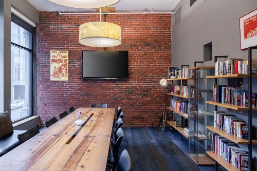HI Boston Hostel - image 32