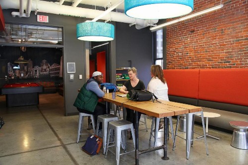HI Boston Hostel - image 7
