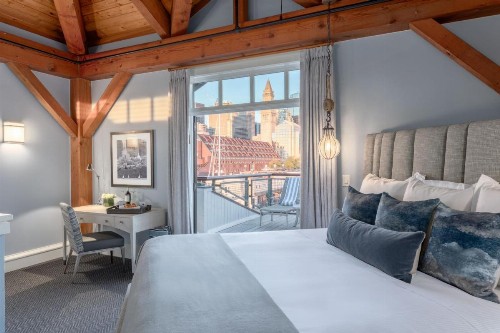 Boston Yacht Haven - image 37