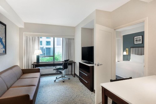 Residence Inn by Marriott Boston Back Bay/Fenway - image 14