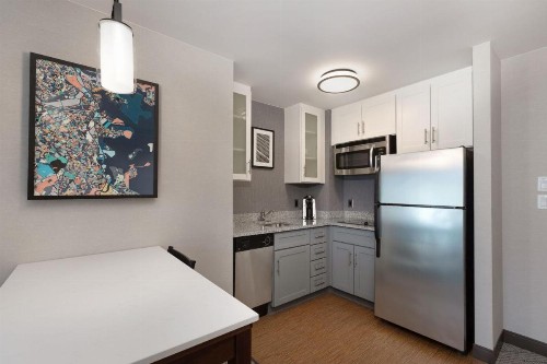 Residence Inn by Marriott Boston Back Bay/Fenway - image 32