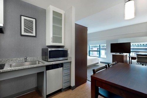 Residence Inn by Marriott Boston Back Bay/Fenway - image 35