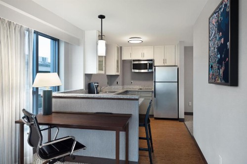 Residence Inn by Marriott Boston Back Bay/Fenway - image 36