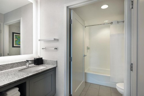 Residence Inn by Marriott Boston Back Bay/Fenway - image 45
