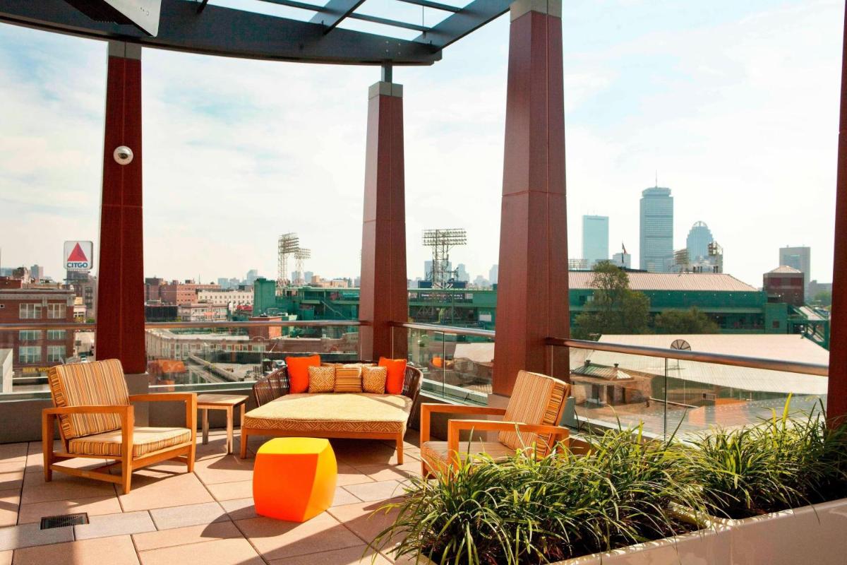 Residence Inn by Marriott Boston Back Bay/Fenway - image 5