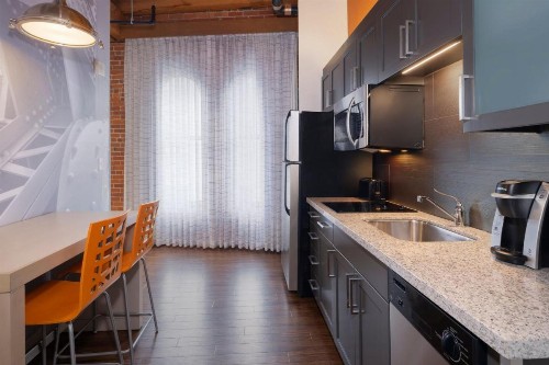 Residence Inn by Marriott Boston Downtown Seaport - image 20