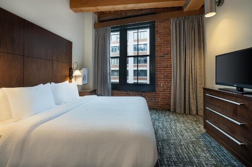 Residence Inn by Marriott Boston Downtown Seaport - image 34