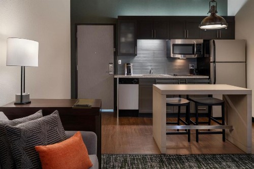 Residence Inn by Marriott Boston Downtown Seaport - image 35