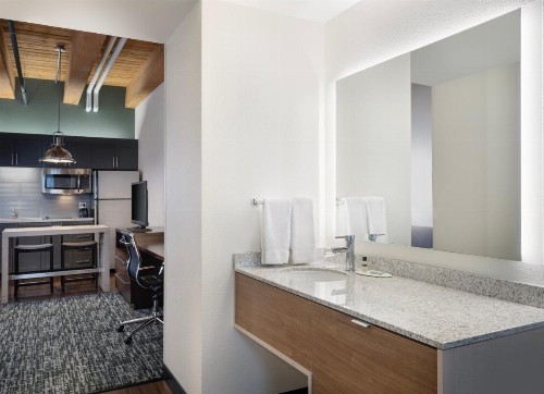 Residence Inn by Marriott Boston Downtown Seaport - image 6