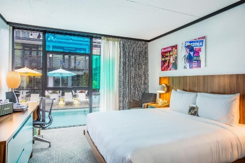 The Verb Hotel - image 12