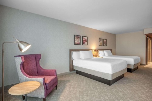 Hilton Garden Inn Boston Logan Airport - image 3