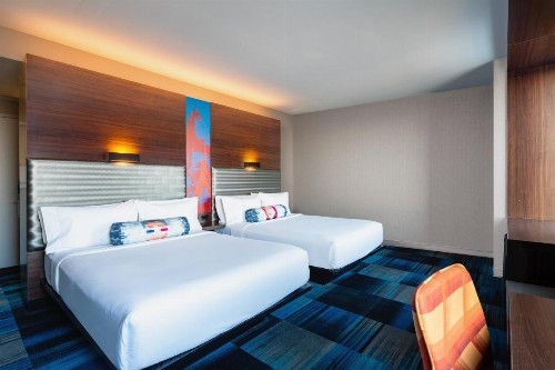 Aloft Boston Seaport District - image 20
