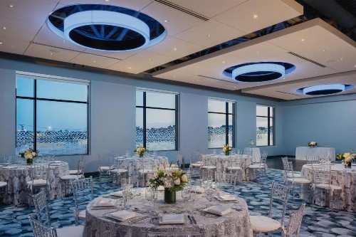Aloft Boston Seaport District - image 31