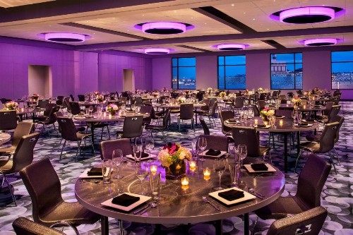 Aloft Boston Seaport District - image 7