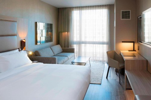 AC Hotel by Marriott Boston Downtown - image 12