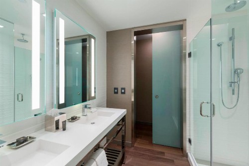 AC Hotel by Marriott Boston Downtown - image 16