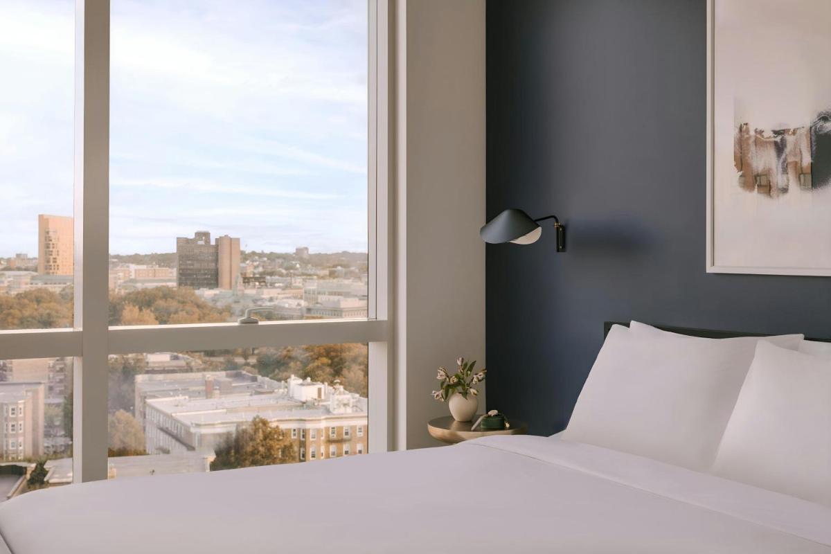 Sonder at Pierce Boston - image 5