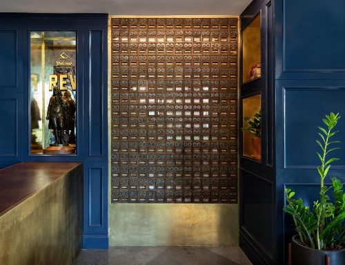 The Revolution Hotel - image 22