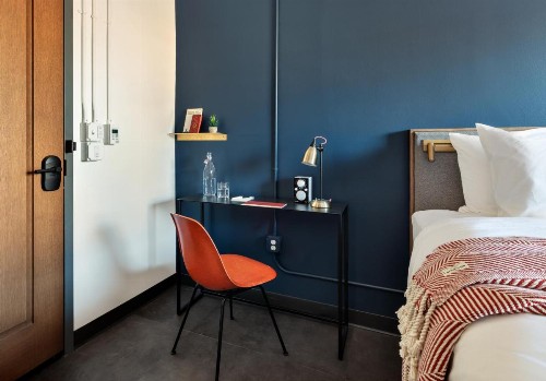 The Revolution Hotel - image 47