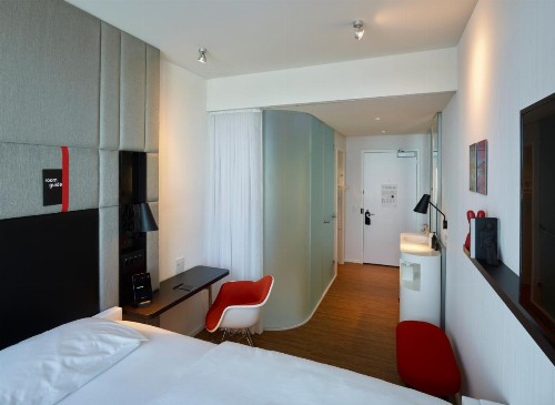 citizenM Boston North Station - image 14