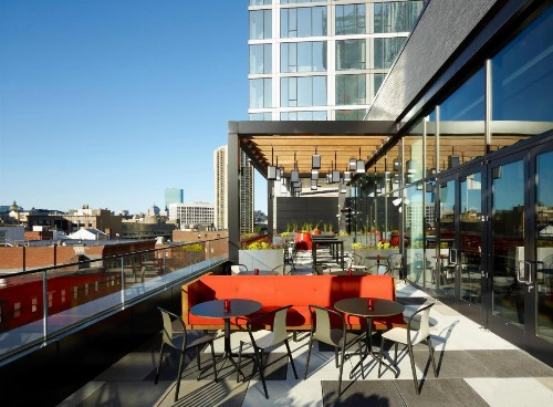 citizenM Boston North Station - image 3