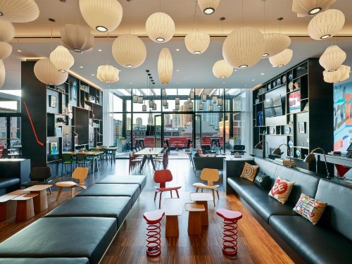 citizenM Boston North Station - image 9