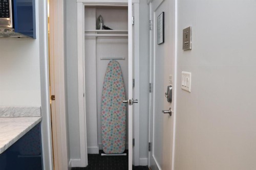 Furnished Newbury Street Studio #6 - image 5