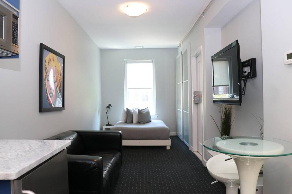 Comfortable Studio in Back Bay Newbury St. #7 - image 4