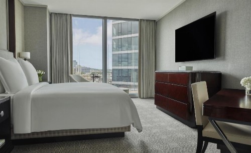 Four Seasons Hotel One Dalton Street Boston - image 11